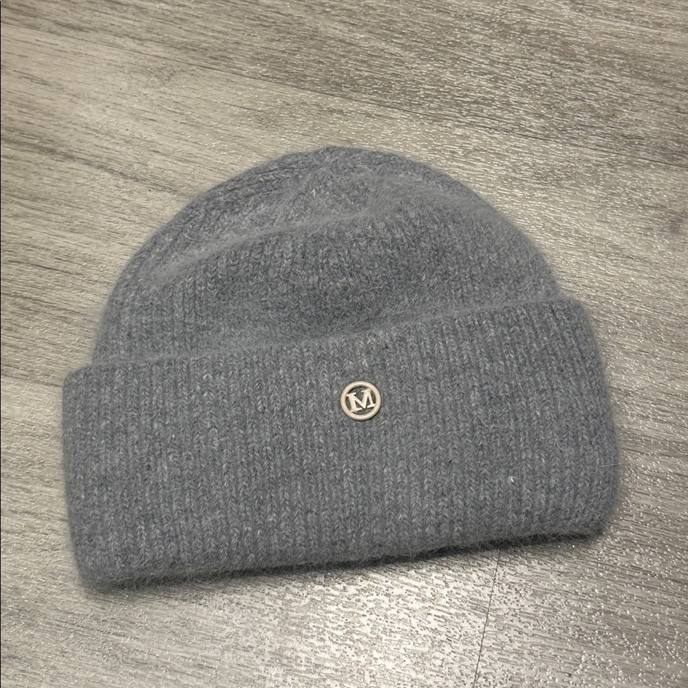 NWOT M Gray Cashmere Wool Blend Hat